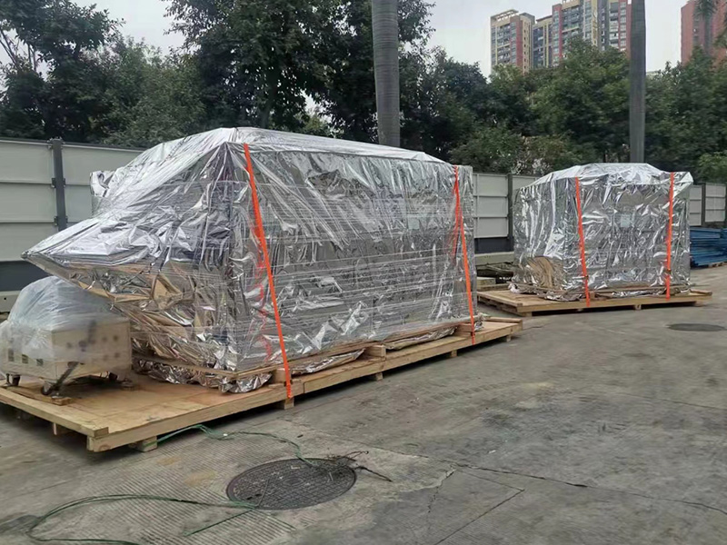 深圳沙井真空(kōng)木箱包裝現場