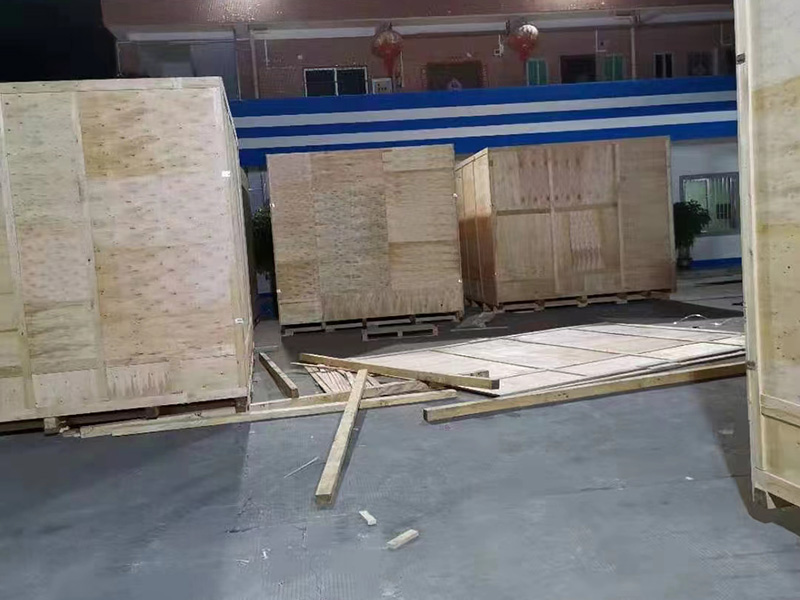 重型加固木(mù)箱