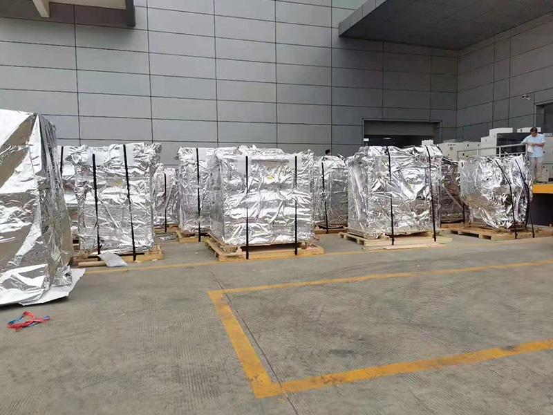 深圳公明(ming)歐菲光出口真(zhen)空木箱